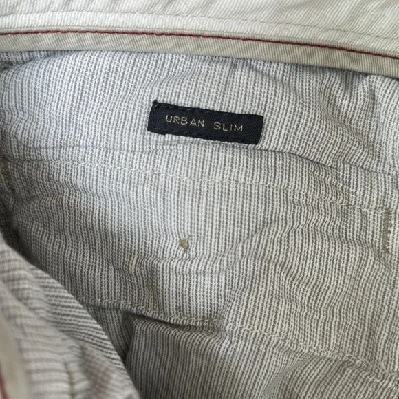 J. Crew Broken In Chinos - Picture 3 of 4
